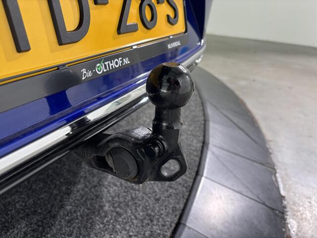 Volkswagen Arteon Shooting Brake 1.4 TSI eHybrid R-Line Business+ | TREKHAAK | STOELVERW. | CARPLAY |