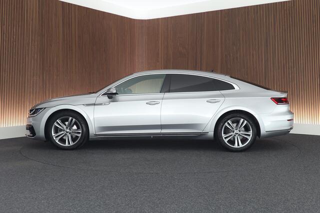 Volkswagen Arteon 1.5 TSI 150pk DSG 2x R-Line Trekhaak Stoelverwarming Keyless Virtual Cockpit Navigatie