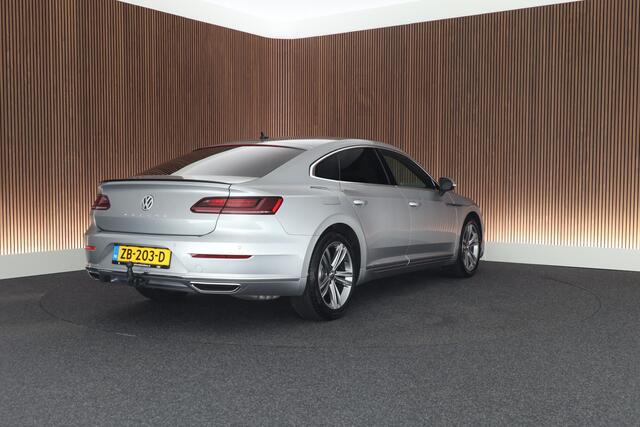 Volkswagen Arteon 1.5 TSI 150pk DSG 2x R-Line Trekhaak Stoelverwarming Keyless Virtual Cockpit Navigatie