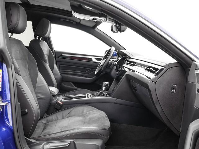 Volkswagen Arteon Shooting Brake 1.4 TSI 218pk DSG eHybrid R-Line Business · Panoramadak · Camera · Wegklapbare Trekhaak · Stoelverwarming voor + achter · Keyless · 19'' Inch ·