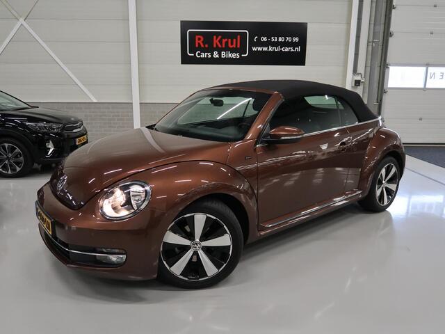 Volkswagen BEETLE (NEW) Cabriolet 1.2 TSI Allstar Airco-ecc Half leer Navigatie Camera Stoelverwarming Cruise control Boekjes Bluetooth 18 inch Sportvelgen PDC Windscherm Afdekhoes Nieuwstaat
