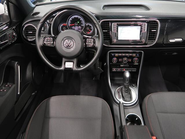 Volkswagen BEETLE (NEW) Cabriolet 1.4 TSI Sound 150pk Automaat Navigatie 1e Eigenares App connect Stoelverwarming Xenon Windscherm Dealer onderhouden Nette staat