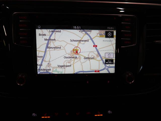 Volkswagen BEETLE (NEW) Cabriolet 1.4 TSI Sound 150pk Automaat Navigatie 1e Eigenares App connect Stoelverwarming Xenon Windscherm Dealer onderhouden Nette staat