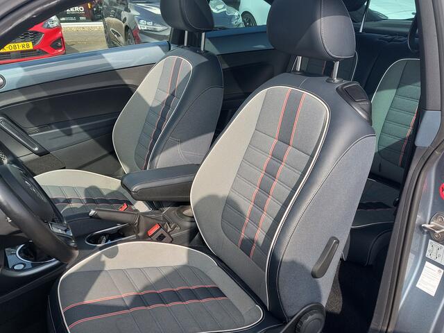 Volkswagen BEETLE (NEW) 1.2 TSI 105PK Exclusive Series | Origineel NL | Navi | Bi-Xenon | Fender Sound | Clima | Cruise | Keyless Entry | Panorama Schuifdak | Licht+Regensensor | Pdc V+A | Privacy Glass | 18''lm