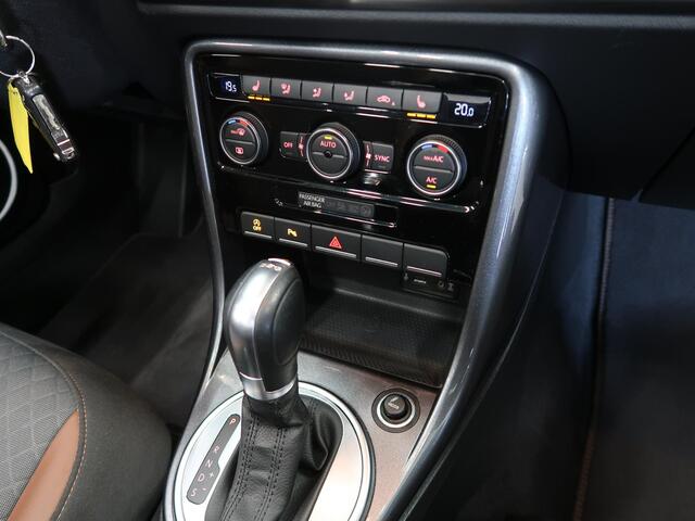 Volkswagen BEETLE (NEW) Cabriolet 1.4 TSI Allstar BTW LED App connect Automaat Fender 20 inch Camera Half Leer Navigatie Bluetooth Cruise control Airco-ecc Boekjes Nieuwstaat