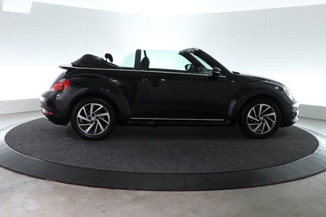 Volkswagen BEETLE (NEW) Cabriolet | 1.2 TSI Exclusive Series | CARPLAY | AIRCO | STOELVERW. |