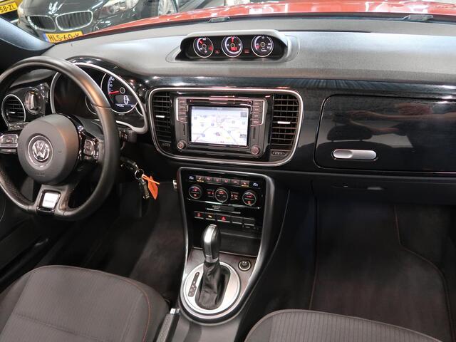 Volkswagen BEETLE (NEW) Cabriolet 1.4 TSI Sound Automaat Airco-ecc Navigatie Stoelverwarming App connect Boekjes Windscherm Extra klokjes Facelift Habanero Orange metallic