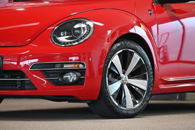 Volkswagen BEETLE (NEW) 1.2 TSI Fender Edition