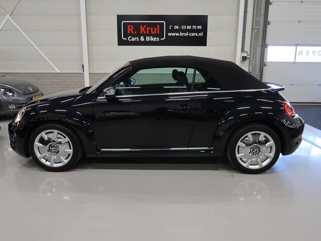 Volkswagen BEETLE (NEW) 1.2 TSI Design 2018 Airco-ecc Navigatie App connect Stoelverwarming 18 inch Disc LED Chroompakket Boekjes aanwezig Windscherm Zeer nette auto Lage km.stand