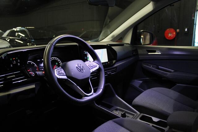 Volkswagen CADDY Dark Label 1.5 TSI 5p | Pano | Soft close | ACC |