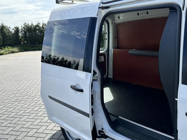 Volkswagen CADDY 1.4 TSI 125 PK AUTOMAAT / L1H1 / BENZINE !! / BPM VRIJ / 1e. EIG / TREKHAAK / IMPERIAAL / AIRCO / CRUISE / NAVI