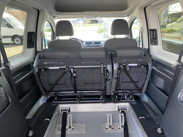 Volkswagen CADDY 3+1 Rolstoelauto 2.0 TDI Comfortline (Zeer nette 3+1 of 5.0 Rolstoelauto met automaat!)