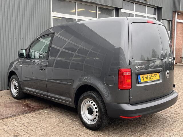 Volkswagen CADDY 2.0 TDI L1H1 75pk Airco Schuifdeur Telefoon verbinding 1e eigenaar Euro 6 bpm vrij voor particulier gebruik !!