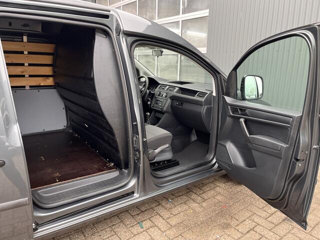 Volkswagen CADDY 2.0 TDI L1H1 75pk Airco Schuifdeur Telefoon verbinding 1e eigenaar Euro 6 bpm vrij voor particulier gebruik !!