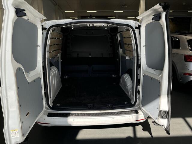 Volkswagen CADDY Cargo 2.0 Tdi 102pk Style · Apple/Android Car Play · Cruise Control · Airco · Vloerplaat · Tussenschot · Betimmering · 15'' Inch · Garantie t/m 24-10-2028 of 100.000km