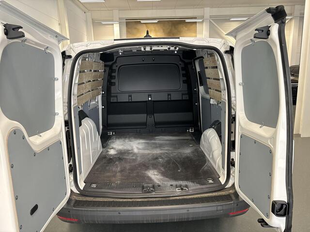 Volkswagen CADDY Cargo 2.0 Tdi 102pk Comfort · Apple/Android Car Play · Tussenschot · P-Sensoren · Vloerplaat · Betimmering · Garantie t/m 24-10-2028 of 100.000km