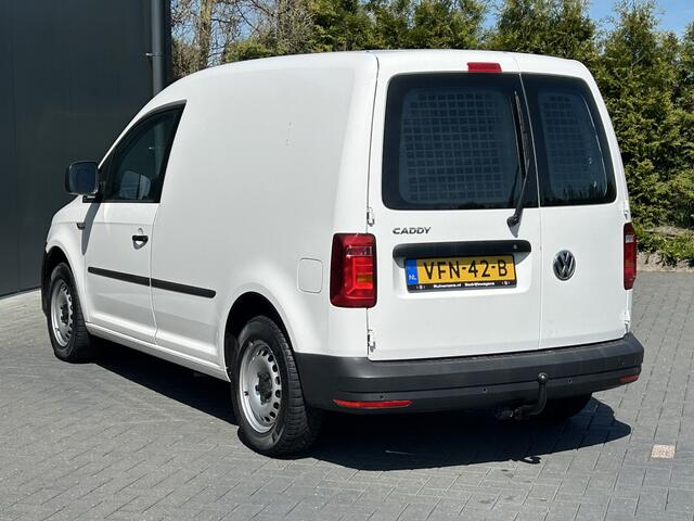 Volkswagen CADDY 2.0 TDI COMFORTLINE EURO 6 / L1H1 / 1e EIG. / INRICHTING / AIRCO / CRUISE / NAVI / TREKHAAK