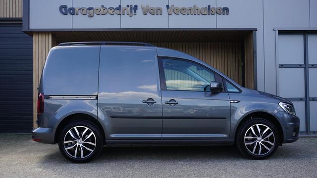 Volkswagen CADDY 1.4 TSI 131PK DSG Highline C-Edition *Benzine & Marge Caddy* LED Trekhaak Navi DAB 17inch LM Bearlock! *NL auto* 102710km!
