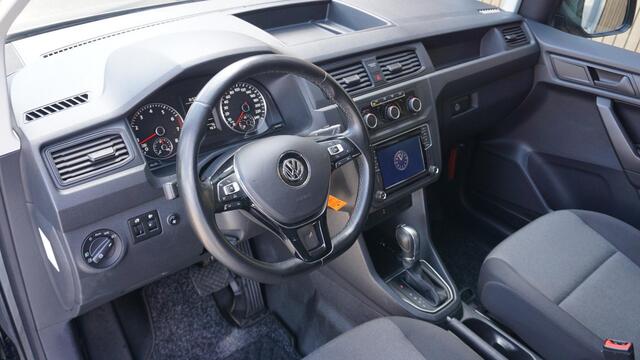 Volkswagen CADDY 1.4 TSI 131PK DSG Highline C-Edition *Benzine & Marge Caddy* LED Trekhaak Navi DAB 17inch LM Bearlock! *NL auto* 102710km!