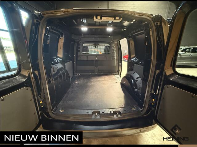 Volkswagen CADDY Cargo 1.5 TSI 150 PK DSG. Marge auto. BPM BETAALD 11000 KM !
