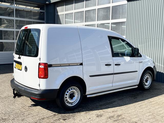 Volkswagen CADDY 2.0 TDI L1H1 Airco Trekhaak 1400kgKastinrichting Schuifdeur Telefoon verbinding 1e eigenaar Kastinrichting Laderkasten Euro 6 bpm vrij