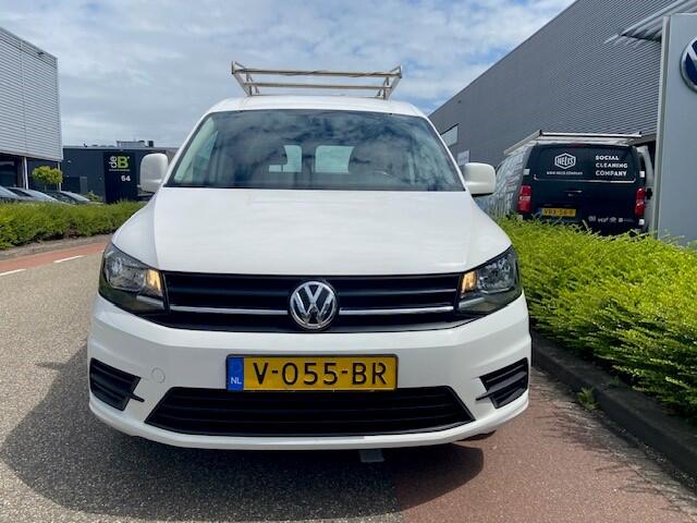 Volkswagen CADDY 2.0 TDI L1H1 BMT Trendline / navigatie / bumpers in kleur