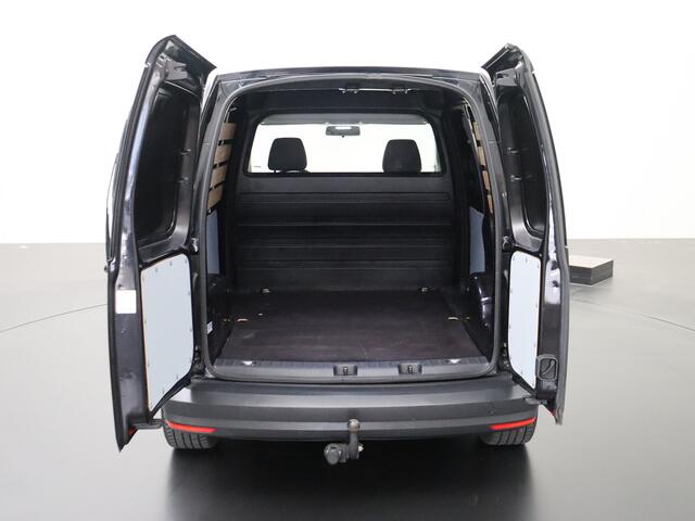 Volkswagen CADDY 2.0TDI 102PK Black Edition | Navigatie | Trekhaak | Airco | Cruise