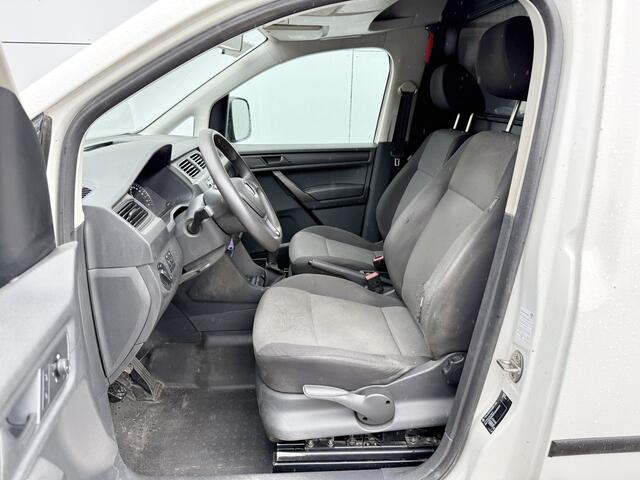 Volkswagen CADDY 1.2 TSI 84pk **Benzine/Petrol** L1H1 Airco Trekhaak APK 15-04-2027