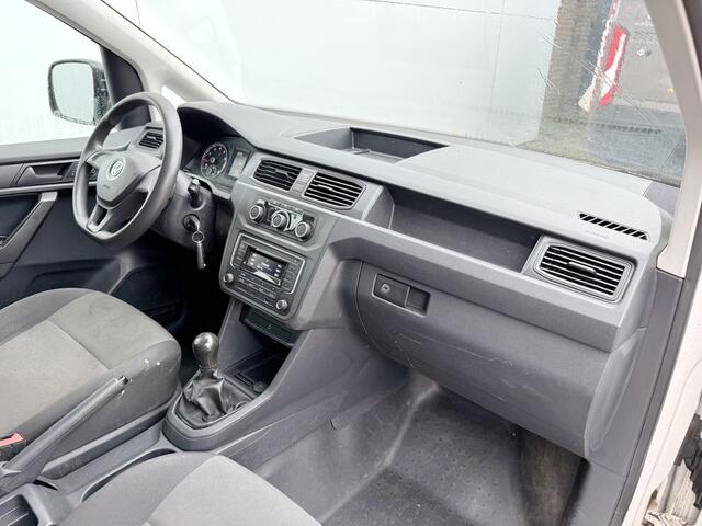 Volkswagen CADDY 1.2 TSI 84pk **Benzine/Petrol** L1H1 Airco Trekhaak APK 15-04-2027