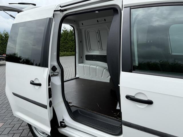 Volkswagen CADDY 2.0 TDI Comfortline / L1H1 / 1e EIG. / AIRCO / CRUISE / ACHTERKLEP MET RAAM EN WIS WAS / LED