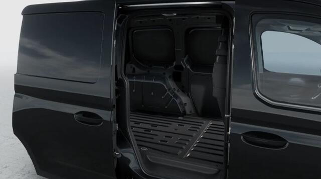 Volkswagen CADDY Cargo 2.0 TDI 90kW 122PK Style DSG rijdende demo, kilometerstand loopt op binnenzijde laadruimte is betimmerd