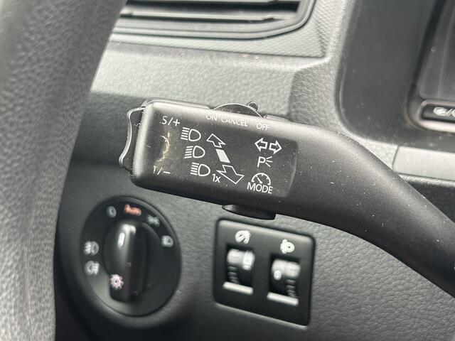 Volkswagen CADDY 2.0 TDI COMFORTLINE / L1H1 / 1e EIG. / AIRCO / CRUISE / BLUETOOTH / TREKHAAK / LMV