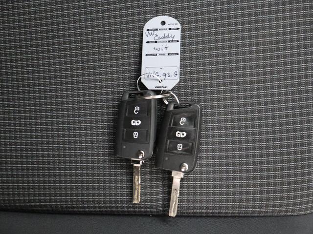 Volkswagen CADDY 2.0TDI Comfort | Navigatie | Camera | Airco | Betimmering