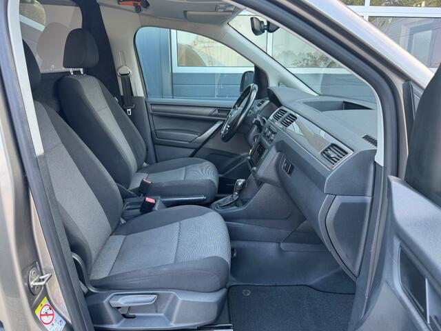 Volkswagen CADDY 2.0 TDI 150PK DSG Automaat Highline / Navi / XENON / Trekhaak / Licht metaal