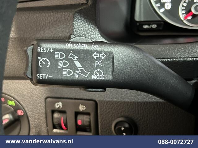 Volkswagen CADDY 2.0 TDI L1H1 Euro6 Airco | Navigatie | Camera | Cruisecontrol | Trekhaak | Apple Carplay | Android Auto Parkeersensoren