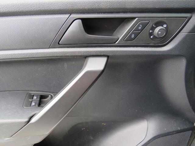 Volkswagen CADDY 1.6 TDI L1H1 Trendline * Rijklaarprijs incl. garantie * Camera * Trekhaak * Airco * Lichtmetalen velgen *