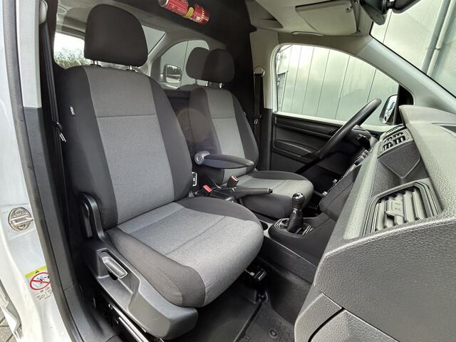 Volkswagen CADDY 2.0 TDI 123 PK / L2H1 / 4X4 / 4MOTION / 1e EIG. / TREKHAAK / INRICHTING / AIRCO / CRUISE / BLUETOOTH / PDC