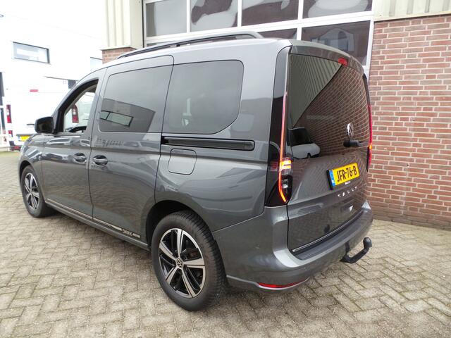 Volkswagen CADDY 1.5 TSI AUT. 5 persoons Pano,Navi,Cruise,Camera,Afn Trekh,Lmv,Emz