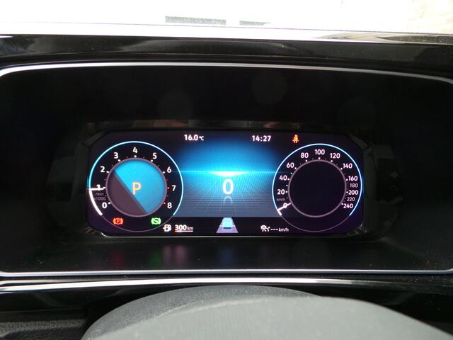 Volkswagen CADDY 1.5 TSI AUT. 5 persoons Pano,Navi,Cruise,Camera,Afn Trekh,Lmv,Emz