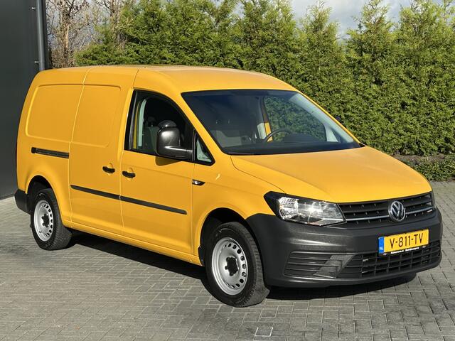 Volkswagen CADDY 2.0 TDI 102 PK / L2H1 / 1e EIG. / **STOELVERWARMING** / TREKHAAK / INRICHTING / AIRCO / CRUISE / BLUETOOTH / PDC