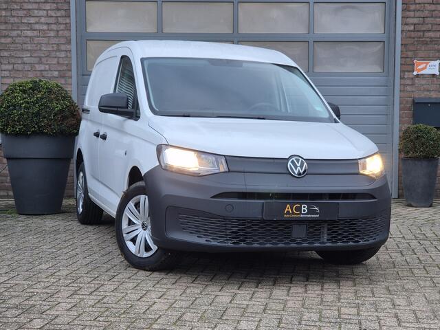 Volkswagen CADDY Benzine!! Grijs kenteken met slechts 7500 km op de teller. Nederlands kenteken volgt. Prijs Ex BTW