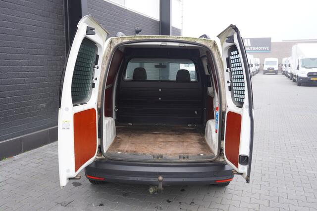 Volkswagen CADDY 2.0 TDI - Airco - Cruise - Trekhaak - ¤ 10.950,- Excl.