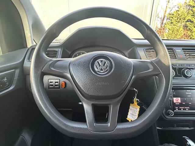 Volkswagen CADDY 1.4 TSI 126 PK / DSG AUTOMAAT / L1H1 / 1e EIG. / TREKHAAK / IMPERIAAL / AIRCO / CRUISE / NAVI / APPLE CARPLAY