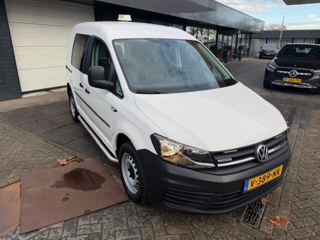 Volkswagen CADDY 1.4 TGI L1H1 EcoFuel Trendline AIRCO I MULTIMEDIA I TREKHAAK I SIDEBARS I 1e EIGENAAR I RIJDEN OP GROEN GAS = CO2 NEUTRAAL I COMPLETE ONDERHOUDSHISTORIE
