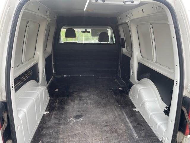 Volkswagen CADDY 2.0 TDI L2H1 BMT Hi.