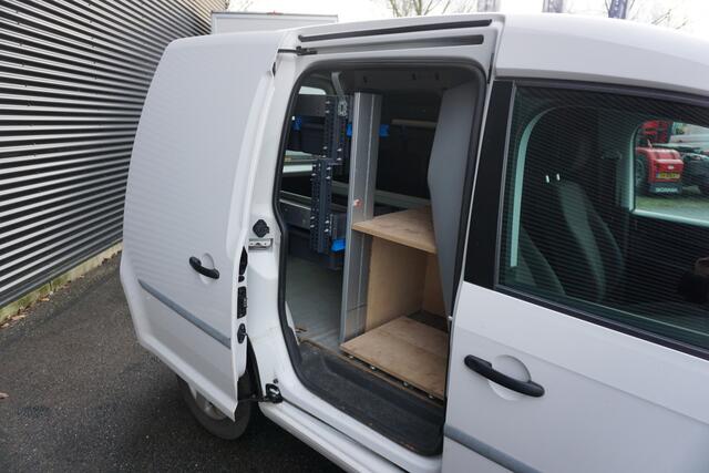 Volkswagen CADDY 75PK Euro6 L1 2x Schuifdeur Apple Carplay Airco Cruise control Trekhaak