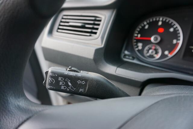 Volkswagen CADDY 75PK Euro6 L1 2x Schuifdeur Apple Carplay Airco Cruise control Trekhaak