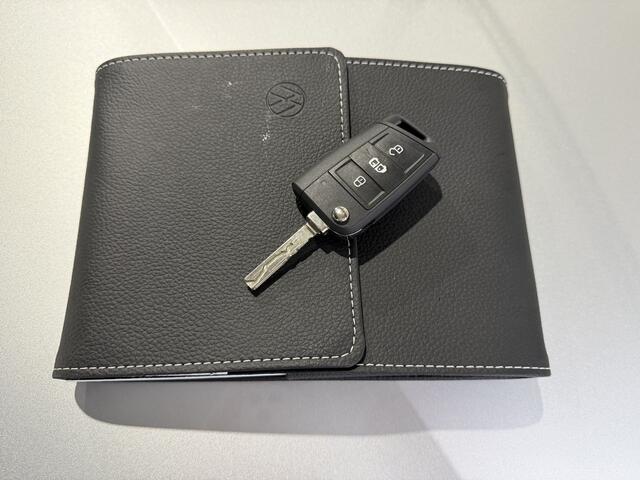 Volkswagen CADDY Cargo 2.0 TDI Next Level / 200 PK / 19 LMV / Apple Carplay