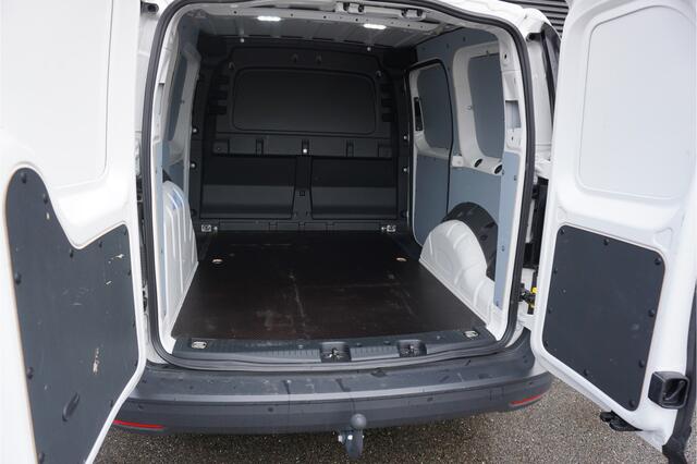 Volkswagen CADDY Cargo 122pk Trekhaak Apple Carplay Navigatie Camera Cruise control Airco Multifunctioneel stuurwiel