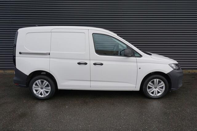 Volkswagen CADDY Cargo 122pk Trekhaak Apple Carplay Navigatie Camera Cruise control Airco Multifunctioneel stuurwiel